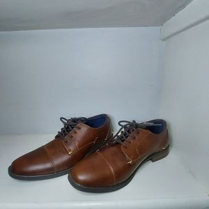 American Eagle children Dress Shoes Brown Size 3